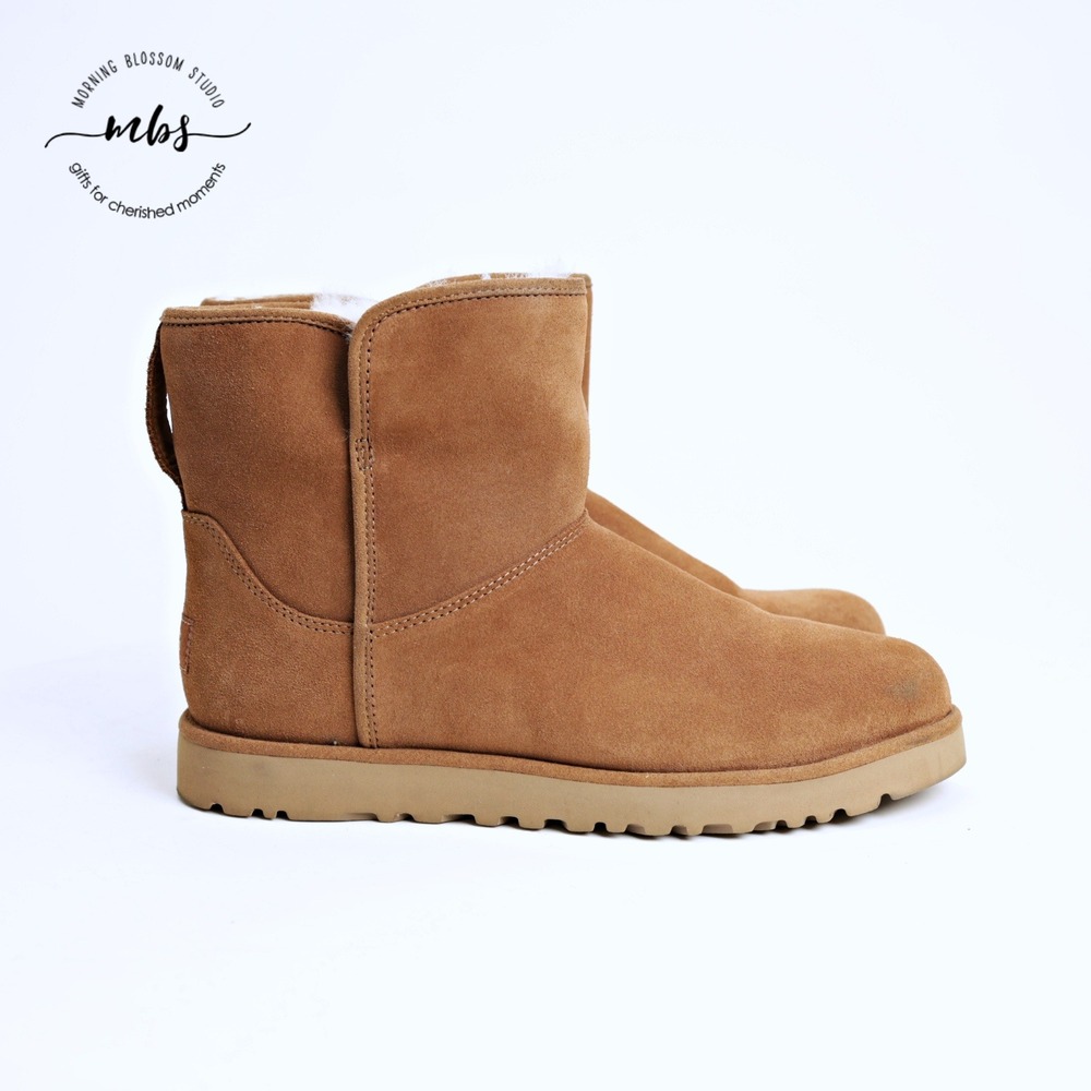 UGG Cory II Ankle Mini Round Toe Suede Shearling Winter Boots Brown Women 8